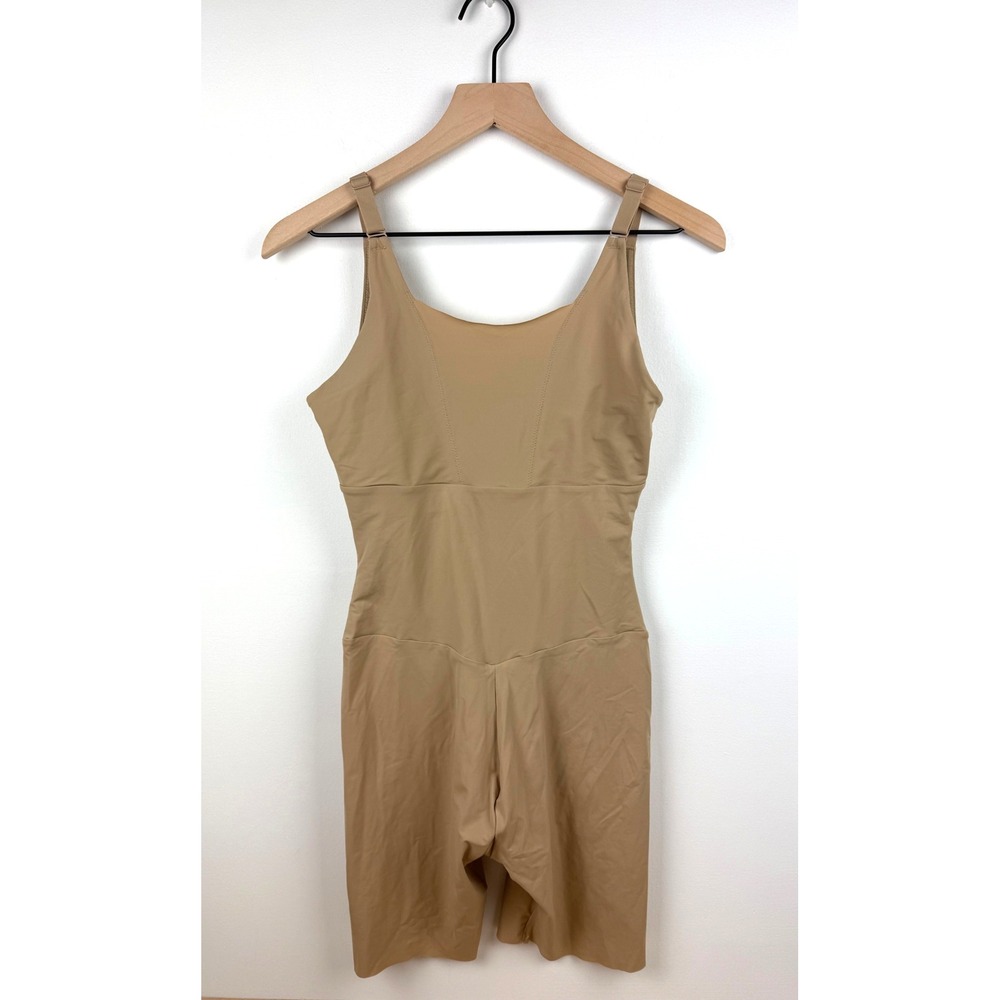 Maidenform Shapewear Bodysuit Romper Beige Sleeveless Womens Large